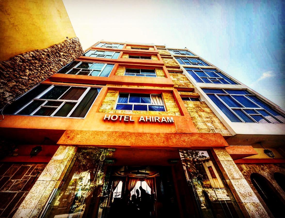 Ahiram Hotel Byblos Bagian luar foto